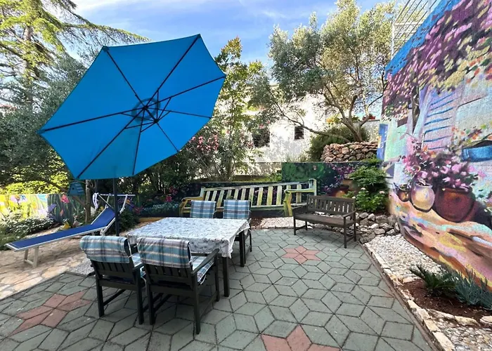 Apartamento Didi With Private Garden, Close To The Krk Center Krk Town