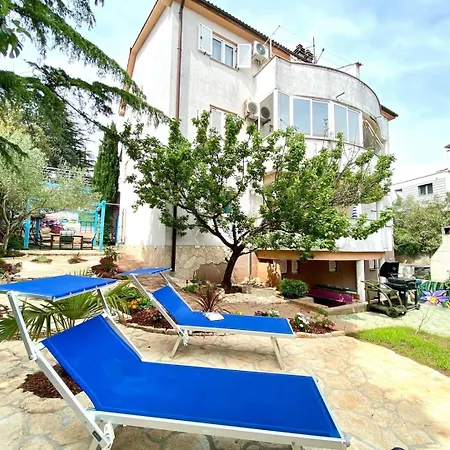 Didi With Private Garden, Close To The Krk Center Krk Town