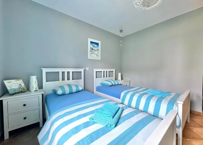 Didi With Private Garden, Close To The Krk Center Appartement