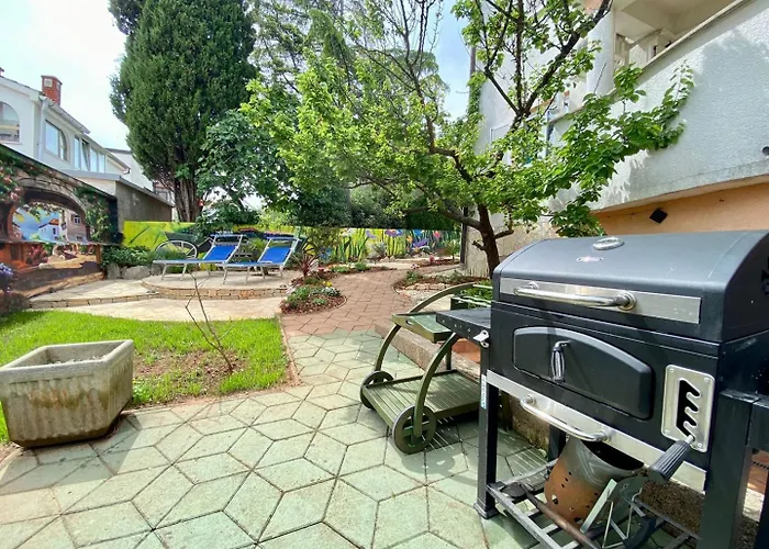 Appartement Didi With Private Garden, Close To The Krk Center