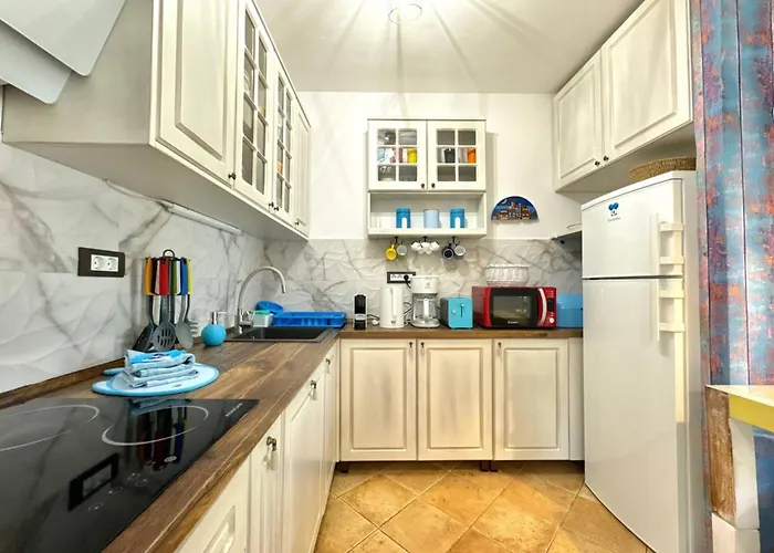Didi With Private Garden, Close To The Krk Center Appartement Krk Town